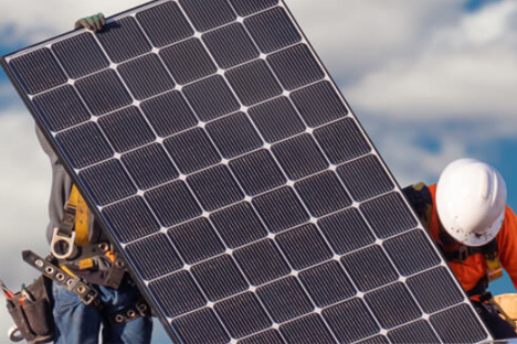 Vi hjälper dig installera solceller - Se mer på vår hemsida